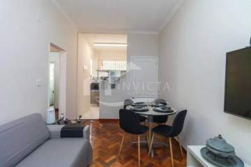 Reformado - OPORTUNIDADE DE QUARTO E SALA EM RUA NOBRE NO LEBLON! - BTAP10150