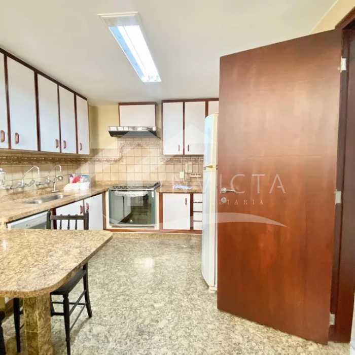 Conheça WhatsApp Image 2026-08-10 at 1 do imóvel - APARTAMENTO DE 146M² COM 3 QUARTOS, SUÍTE E VARANDA A POUCOS PASSOS DO METRÔ CARDEAL ARCOVERDE - IPAP30398 - 11 WhatsApp Image 2026-08-10 at 1 - 11