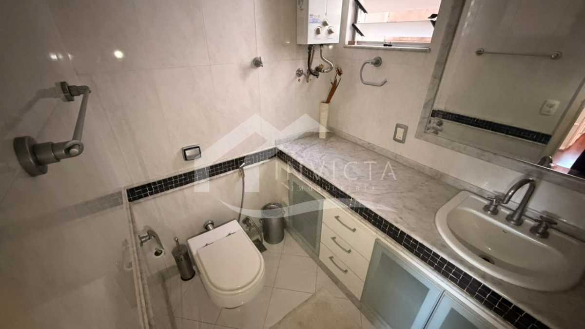 Conheça WhatsApp Image 2026-08-19 at 1 do imóvel - Apartamento 3 quartos para alugar Copacabana, Rio de Janeiro - R$ 7.300 - FCAP32100 - 23 WhatsApp Image 2026-08-19 at 1 - 23