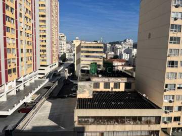 Imperdível - Maravilhoso Apartamento de 2 Quartos com Dependência Completa - BTAP20268 Imperdível - Maravilhoso Apartamento de 2 Quartos com Dependência Completa - BTAP20268
