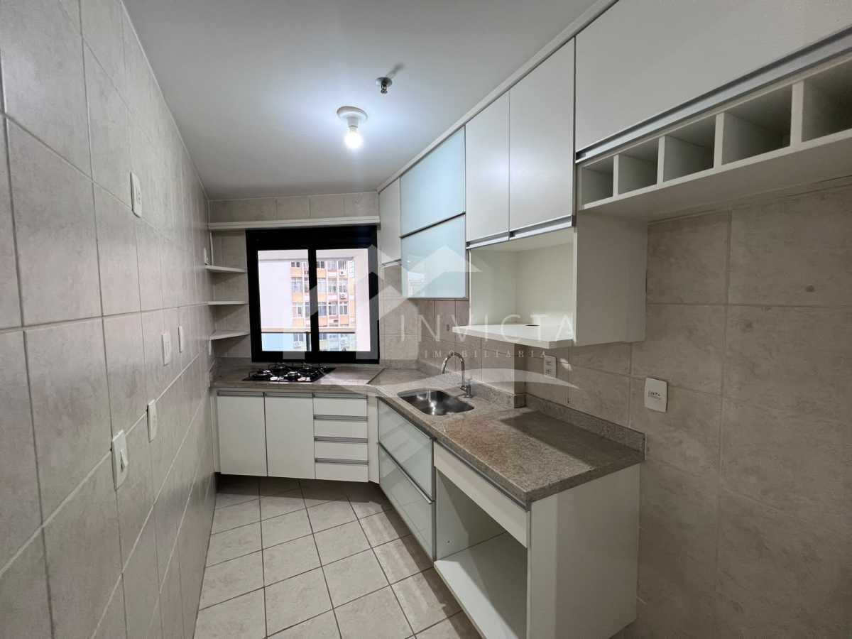 Conheça c082f385-6d6f-46fd-834f-58014f do imóvel - MARAVILHOSO APARTAMENTO COM EXCELENTE LOCALIZAÇÃO EM COPACABANA!! - FCAP12146 - 17 c082f385-6d6f-46fd-834f-58014f - 17