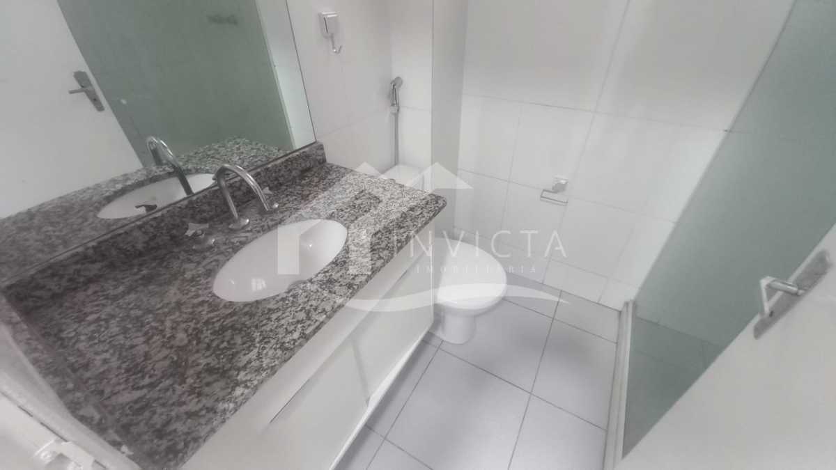 Conheça WhatsApp Image 2026-08-29 at 1 do imóvel - APARTAMENTO DE 2 QUARTOS REFORMADO EM LARANJEIRAS, PRÓXIMO AO PALÁCIO GUANABARA E AO CAMPO DO FLUMINENSE!!! - FCAP21822 - 13 WhatsApp Image 2026-08-29 at 1 - 13