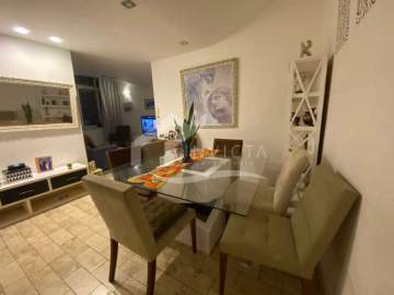 Oportunidade - MARAVILHOS TRÊS QUARTOS COM VAGA NA ESCRITURA !!! - FCAP30794