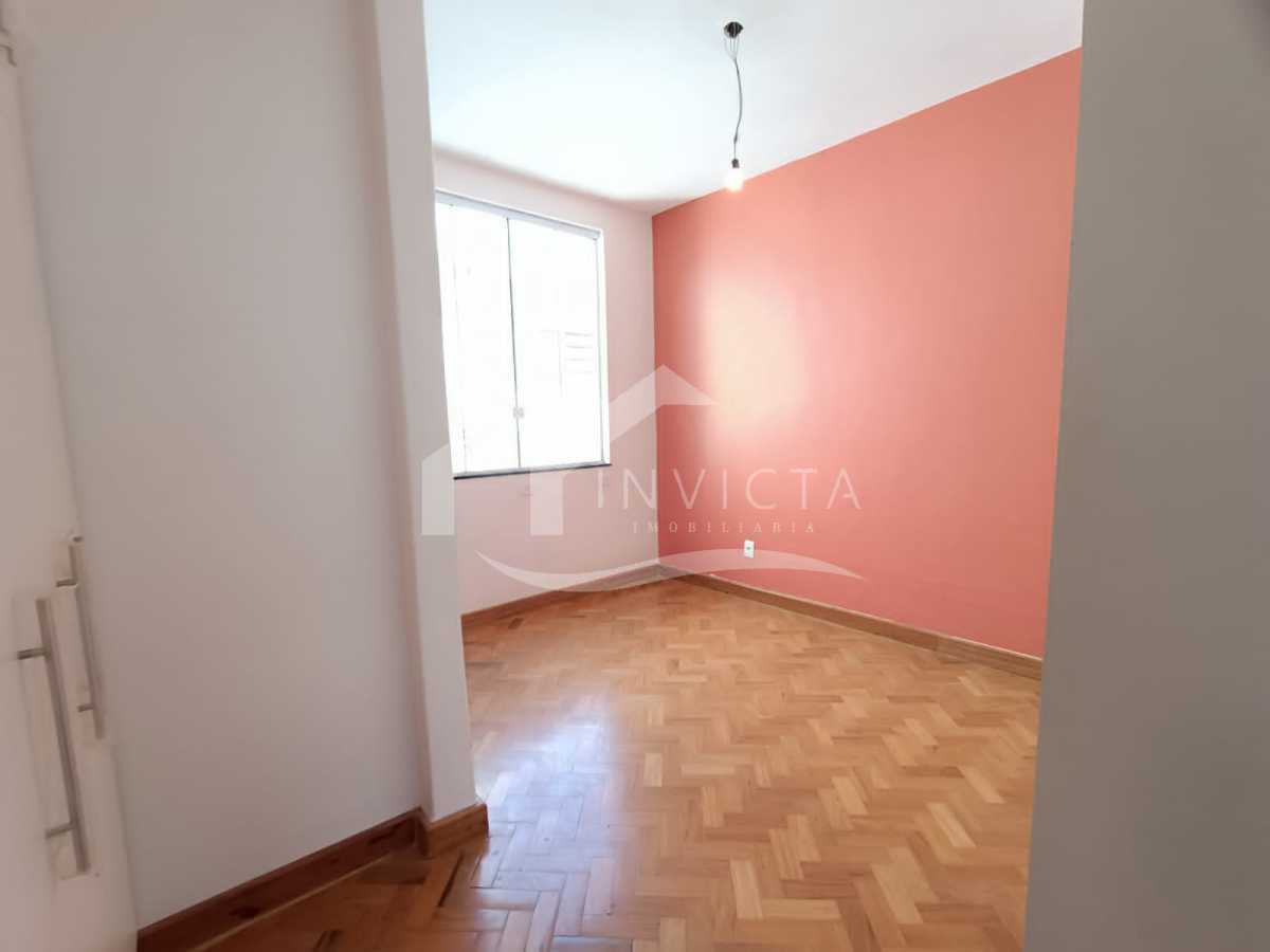 Conheça quarto da suíte do imóvel - maravilhosa cobertura duplex localizado no coração de Copacabana! - FCAP80001 - 10 quarto da suíte - 10