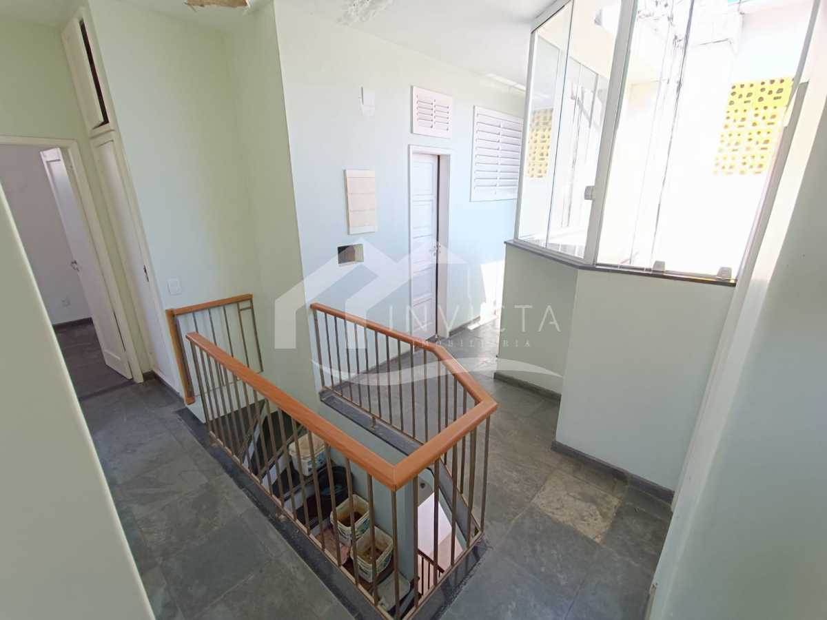 Conheça corredor principal do 2° piso do imóvel - maravilhosa cobertura duplex localizado no coração de Copacabana! - FCAP80001 - 25 corredor principal do 2° piso - 25