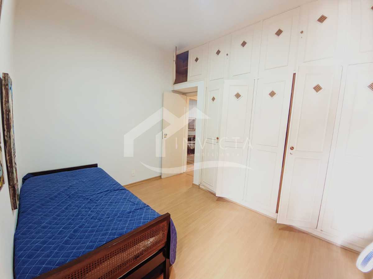 Imperdível - MARAVILHOSO 3 QUARTOS NA QUADRA DA PRAIA EM RUA NOBRE!!! - FCAP30845