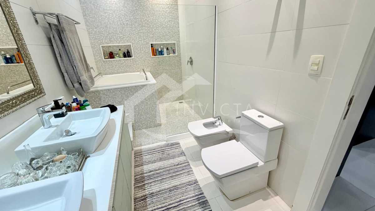 Conheça WhatsApp Image 2026-08-25 at 1 do imóvel - Apartamento de Alto Padrão com 3 Suítes e 215 m² - FCAP30866 - 24 WhatsApp Image 2026-08-25 at 1 - 24
