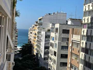 Ótima localização - MARAVILHOSO 3 QUARTOS EM RUA NOBRE - FCAP30965