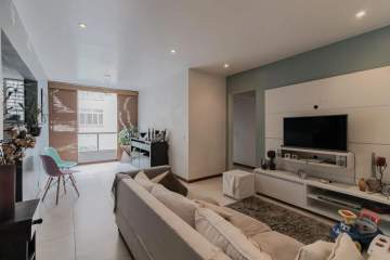 Ótima localização - Viva com conforto e localização estratégica. Apartamento de frente, com ótima iluminação e fácil acesso a serviços e lazer - FCAP30971