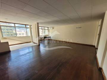 Ótima localização - BELÍSSIMO 3 QUARTOS EM RUA NOBRE COM SUÍTES - FCAP31036
