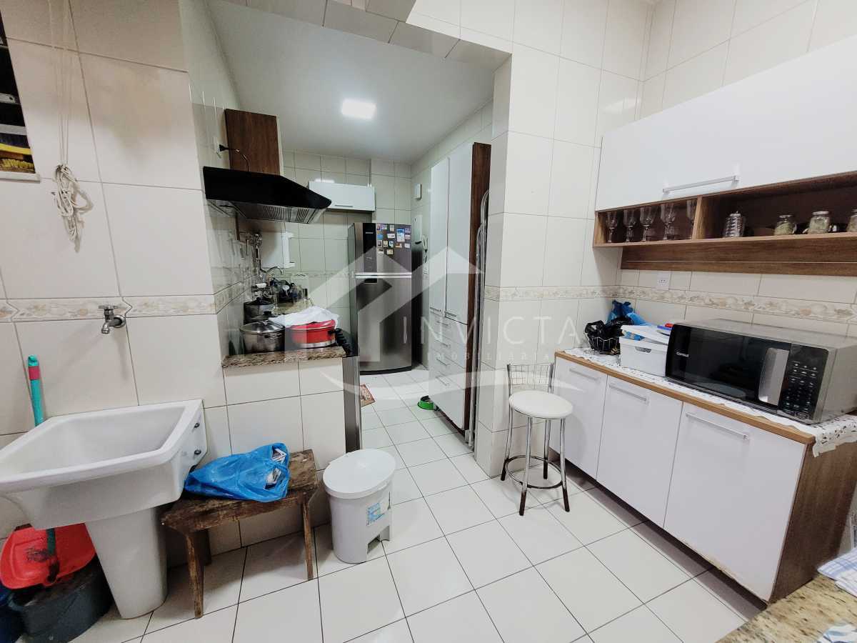 Conheça Cozinha x área de serviço do imóvel - ELEGANTE 3 QUARTOS REFORMADO - FCAP31068 - 19 Cozinha x área de serviço - 19