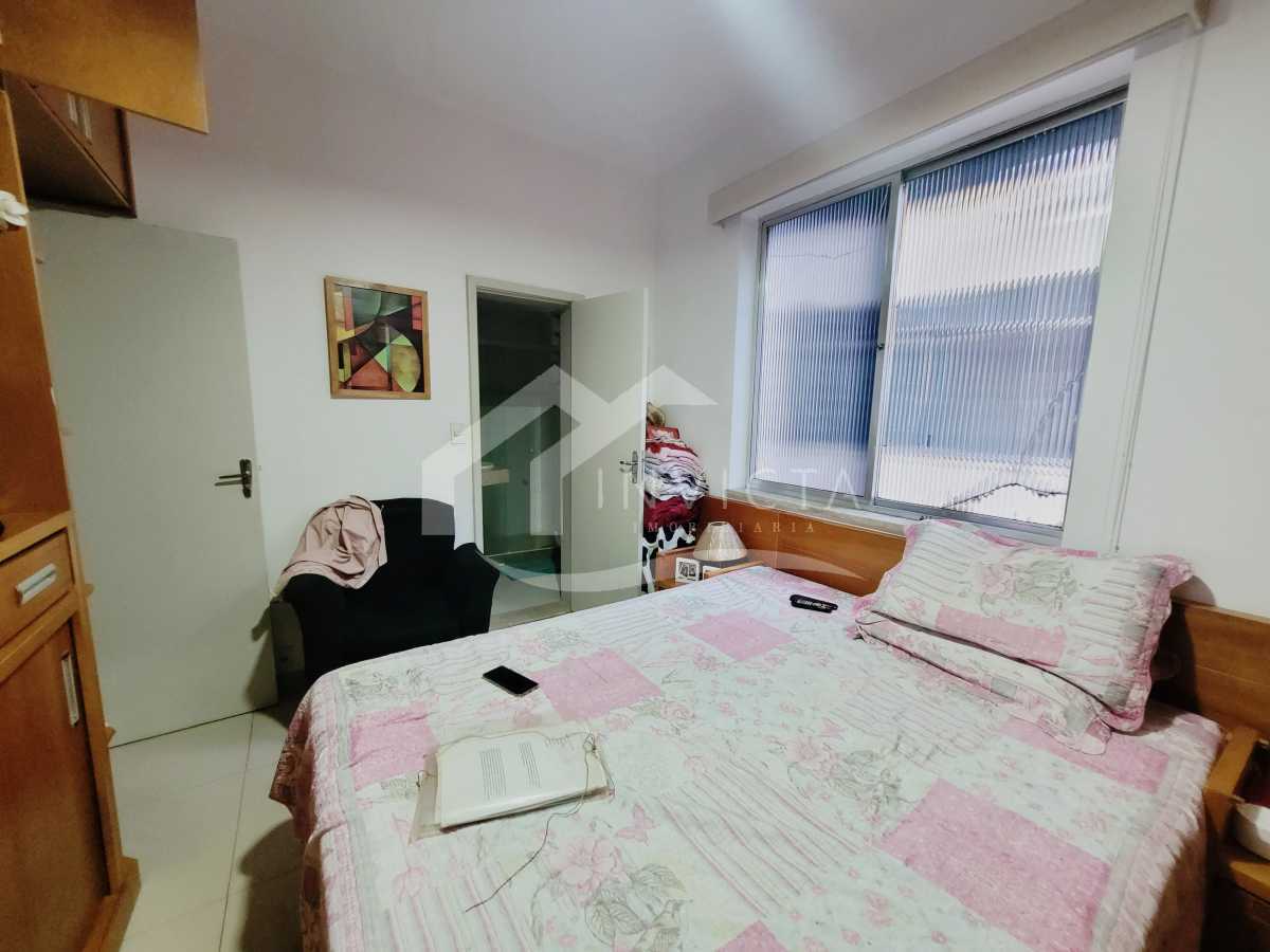 Conheça Suíte do imóvel - ELEGANTE 3 QUARTOS REFORMADO - FCAP31068 - 9 Suíte - 9