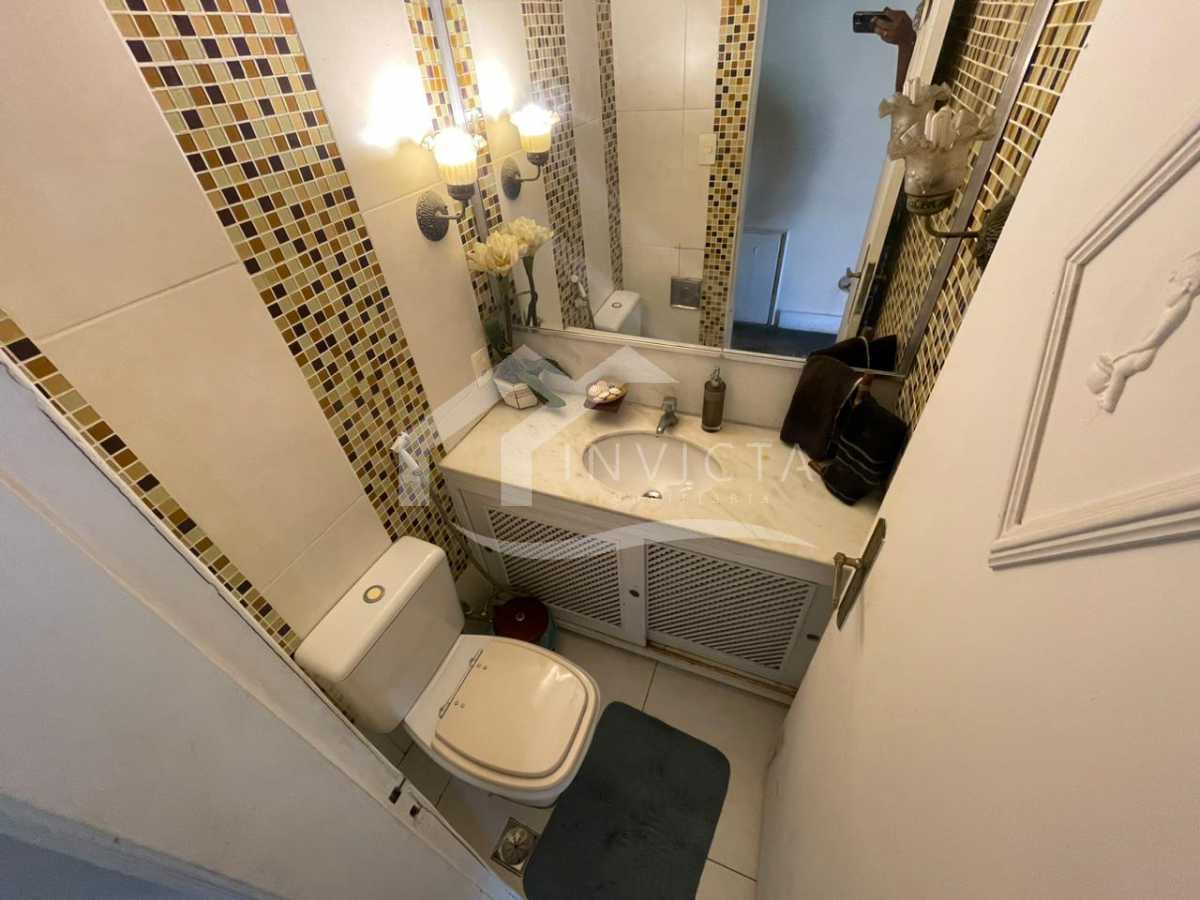 Conheça Lavabo 1° andar do imóvel - ESPETACULAR COBERTURA DUPLEX COM VISTA PARA O MAR - PSCO30001 - 16 Lavabo 1° andar - 16