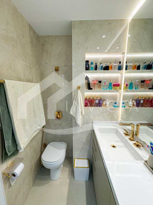 Imperdível - MARAVILHOSO APARTAMENTO MEGA REFORMADO!!! - FCAP21604