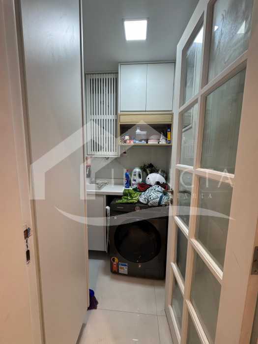 Imperdível - MARAVILHOSO APARTAMENTO MEGA REFORMADO!!! - FCAP21604