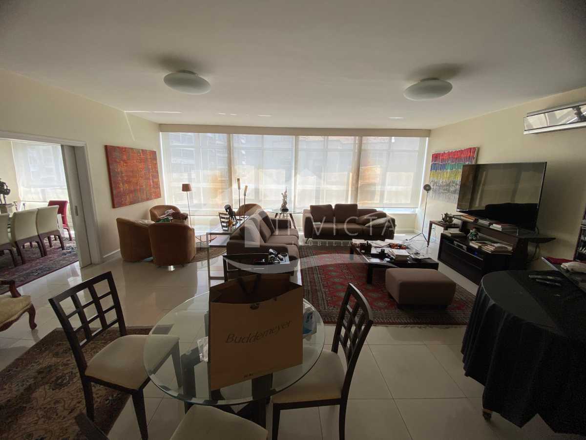 WhatsApp Image 2023-11-25 at 1 - 4