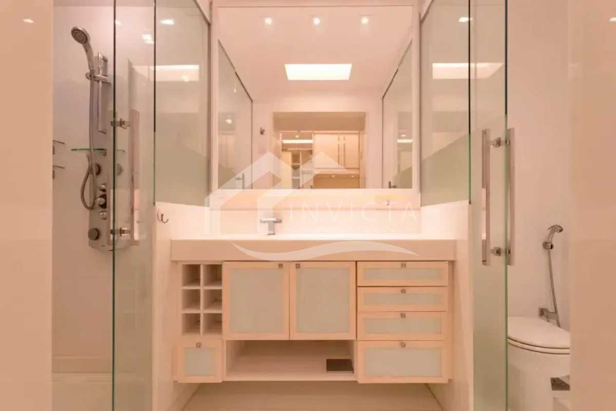 Banheiro suíte - 21