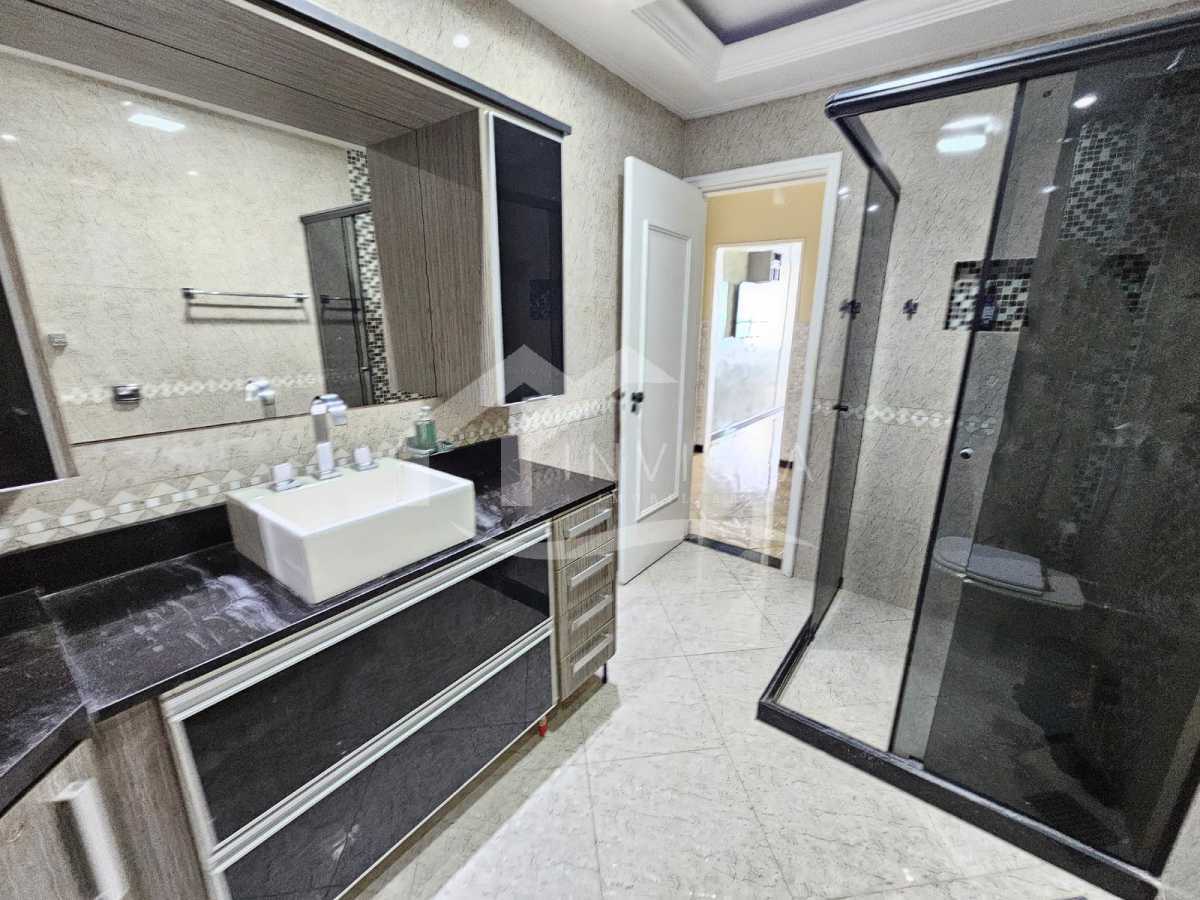 Conheça WhatsApp Image 2024-01-29 at 1 do imóvel - Localizado em uma das áreas mais cobiçadas e icônicas do Rio de Janeiro, este esplêndido apartamento de três quartos em Copacabana oferece uma residência luxuosa com uma vista deslumbrante para o mar. - PSAP30038 - 8 WhatsApp Image 2024-01-29 at 1 - 8
