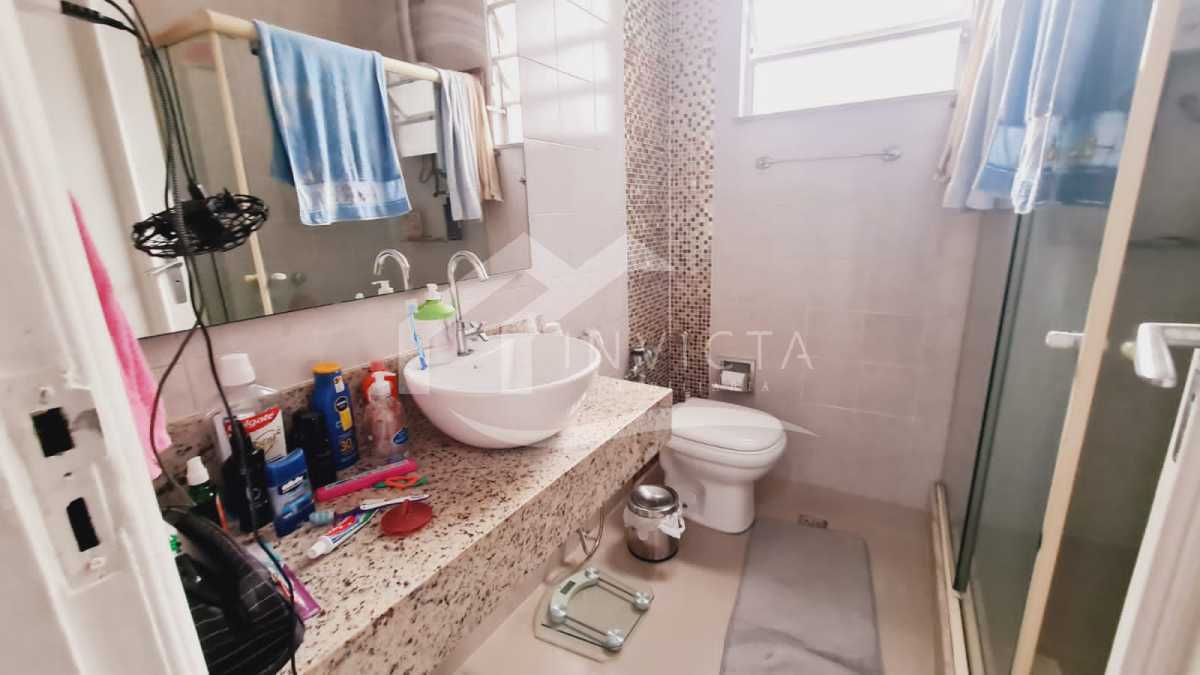 Conheça WhatsApp Image 2024-02-23 at 1 do imóvel - maravilhoso apartamento de dois quartos no coração de copacabana com dependência completa!!!! - FCAP21052 - 21 WhatsApp Image 2024-02-23 at 1 - 21