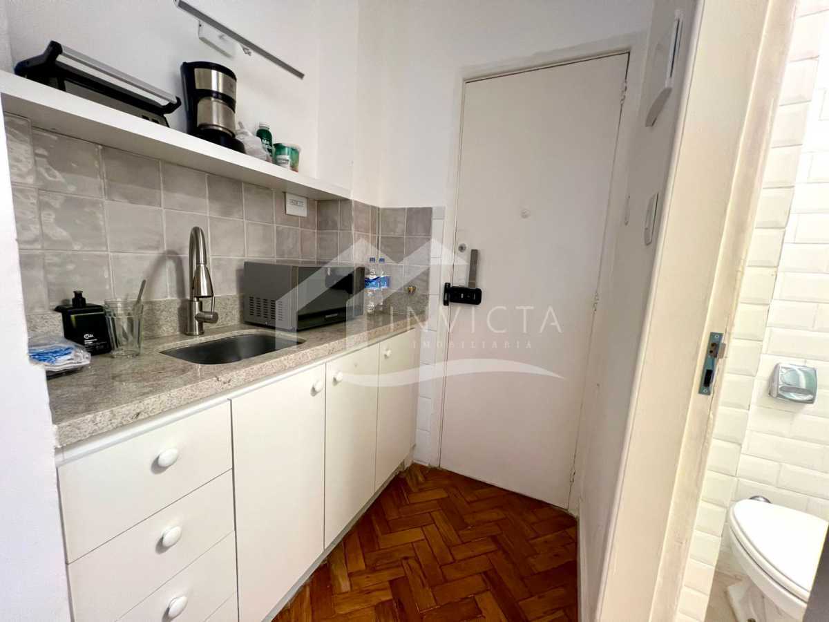 3607d456-79eb-42df-8d09-f1c72e - 21