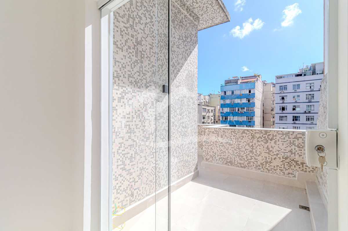 de7667755d9ea05d-IMG_7377 - 19