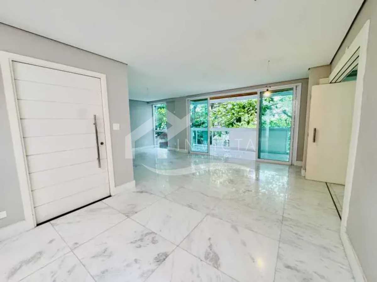 WhatsApp Image 2025-09-27 at 0 - 3