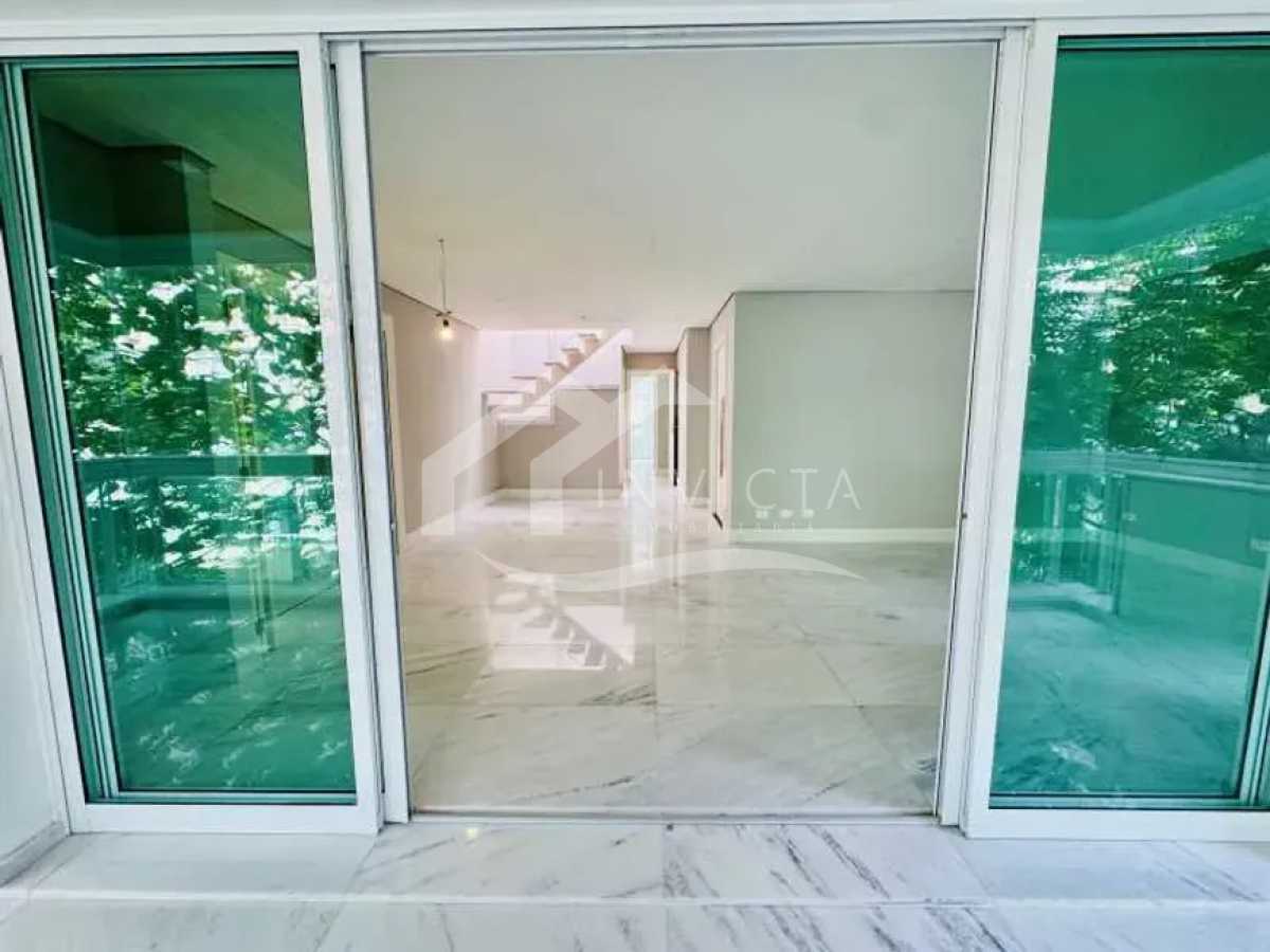 WhatsApp Image 2025-09-27 at 0 - 2