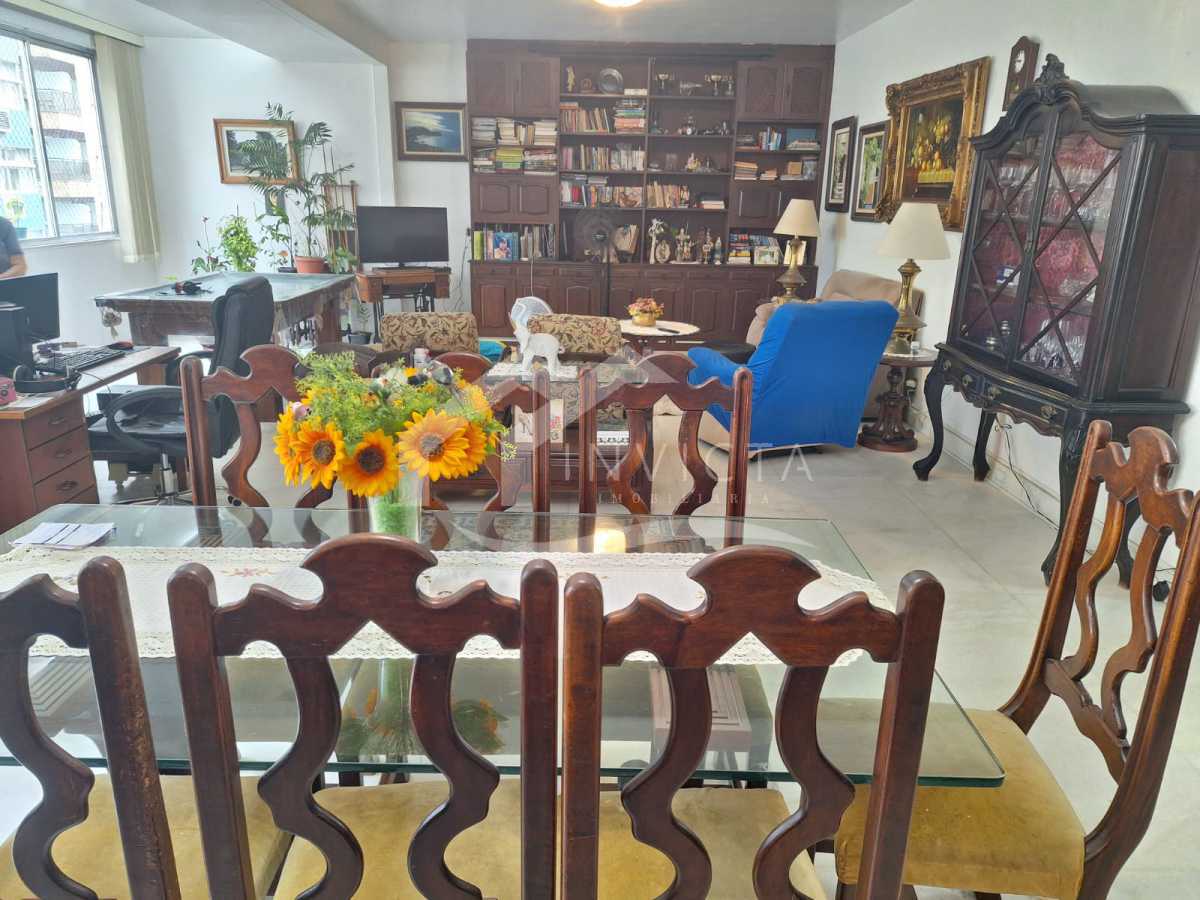 Conheça 85e07f10-8489-4330-9907-788b68 do imóvel - IMPERDÍVEL: 3 QUARTOS ENTRADA POR 2 ENDEREÇOS. AV. ATLANTICA E DOMINGOS FERREIRA.* - FCAP31270 - 6 85e07f10-8489-4330-9907-788b68 - 6