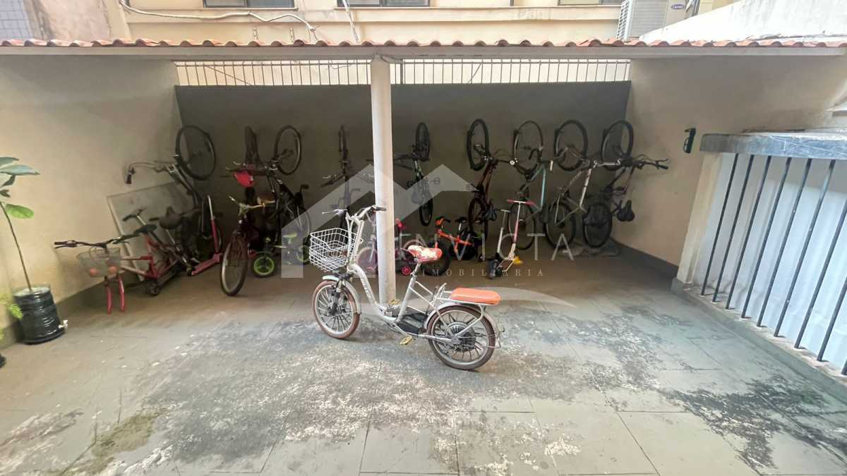 Conheça WhatsApp Image 2024-06-21 at 1 do imóvel - MARAVILHOSO 3 QUARTOS COM VAGA NA ESCRITURA CORAÇÃO DE COPACABANA - FCAP32019 - 26 WhatsApp Image 2024-06-21 at 1 - 26