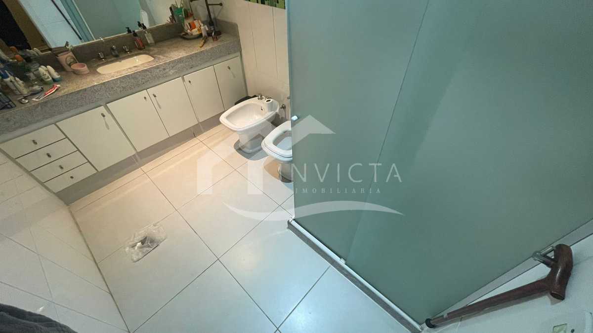 Conheça WhatsApp Image 2024-06-21 at 1 do imóvel - MARAVILHOSO 3 QUARTOS COM VAGA NA ESCRITURA CORAÇÃO DE COPACABANA - FCAP32019 - 19 WhatsApp Image 2024-06-21 at 1 - 19