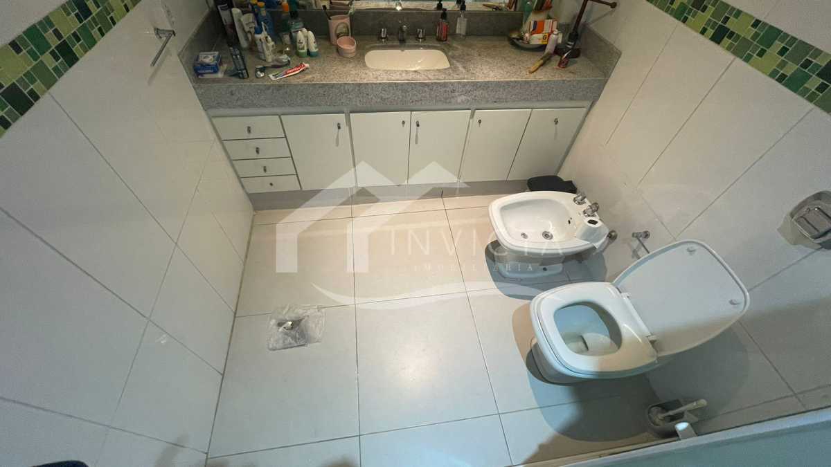 Conheça WhatsApp Image 2024-06-21 at 1 do imóvel - MARAVILHOSO 3 QUARTOS COM VAGA NA ESCRITURA CORAÇÃO DE COPACABANA - FCAP32019 - 18 WhatsApp Image 2024-06-21 at 1 - 18