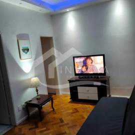 Imperdível - EXCELENTE QUARTO SALA NO POSTO 6, 1 QUADRA DA PRAIA, REFORMADO E MOBILIADO!!!!!! - PSAP10078