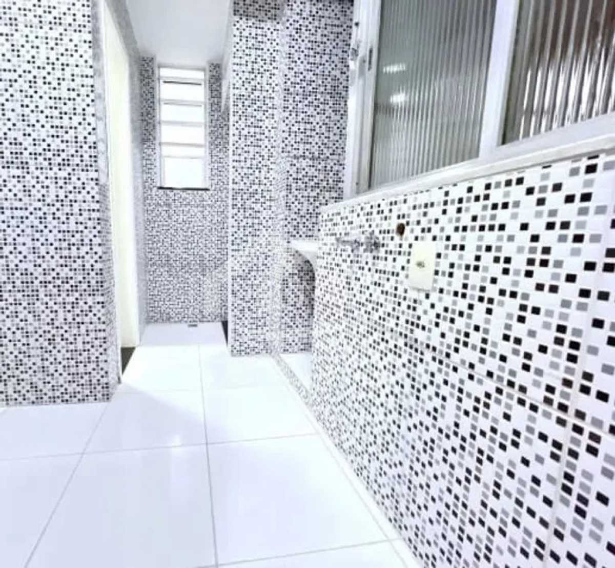 Conheça 41 do imóvel - MARAVILHOSO 3 QUARTOS REFORMADO COM VAGA NA ESCRITURA! - FCAP31355 - 14 41 - 14