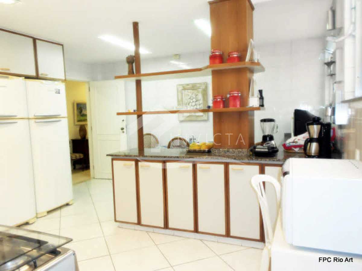 09281906-61a4-4c3b-8af7-6c3fd7 - 24