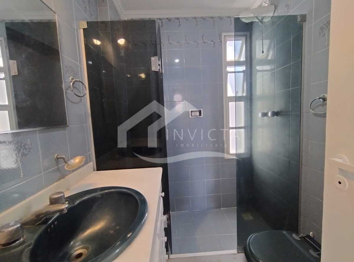 4098ac90-2b88-4148-b356-1d0774 - 18