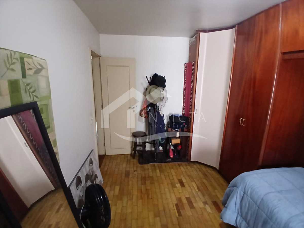 Imperdível - Belíssima cobertura em rua nobre de Copacabana - FCAP21255