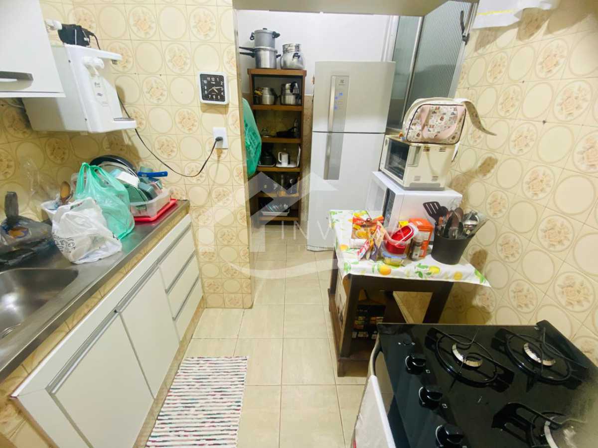 172f30ca-d70d-4b2b-a760-f21559 - 27