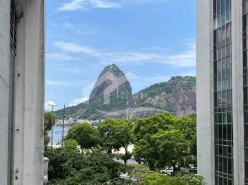 Imperdível - Excelente conjugado na Praia de Botafogo - FCAP11579