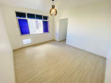 Imperdível - Maravilhoso dois quartos reformado com vista livre - FCAP21270