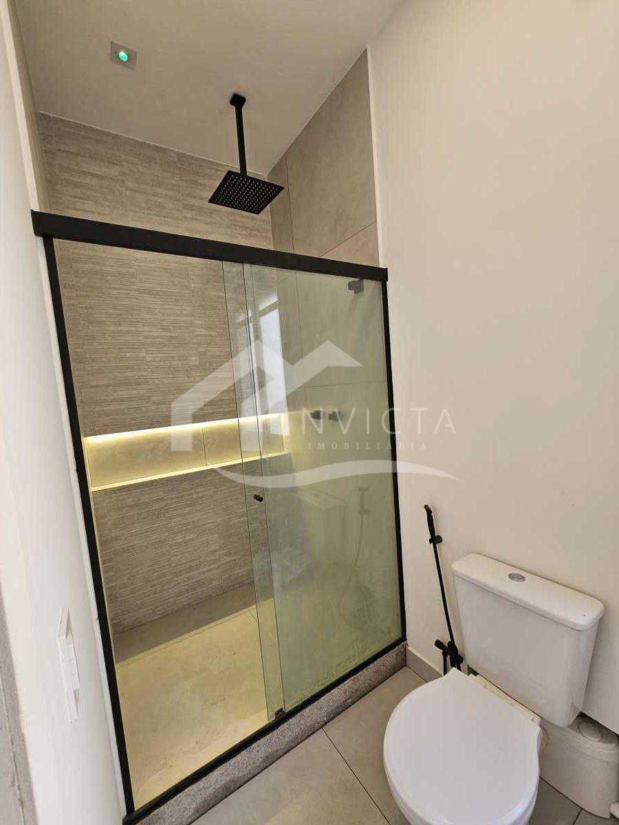 Conheça 20240824_144422 do imóvel - Três quartos com varanda todo reformado e com duas suítes em rua tranquila de Botafogo - FCAP31464 - 9 20240824_144422 - 9
