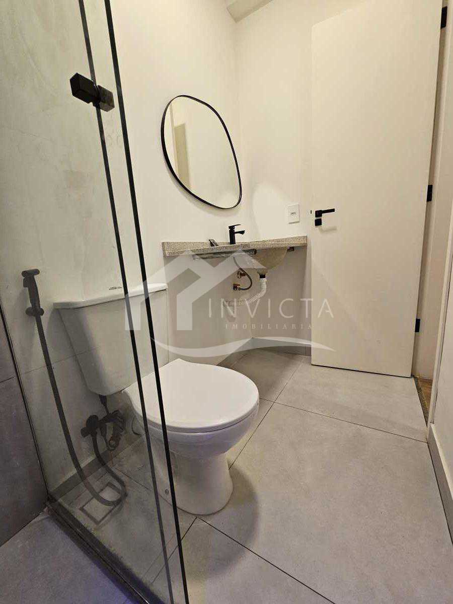 Conheça 20240824_180152 do imóvel - Três quartos com varanda todo reformado e com duas suítes em rua tranquila de Botafogo - FCAP31464 - 18 20240824_180152 - 18