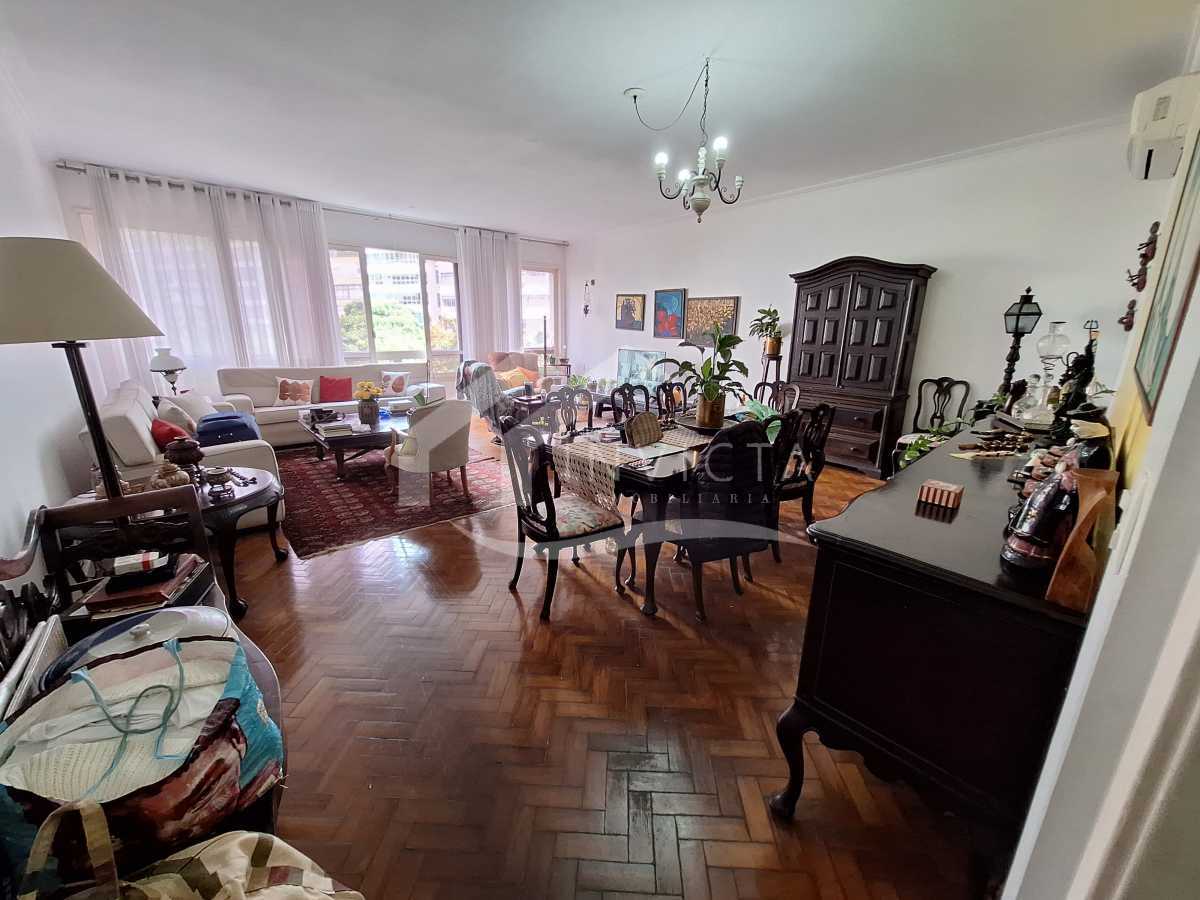 WhatsApp Image 2024-11-30 at 1 - 4