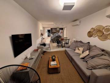 Imperdível - luxuoso apartamento de 2 quartos com varanda em Ipanema!!!! - RPAP20034