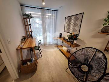 Imperdível - Luxuoso apartamento de 2 quartos com varanda em Ipanema!!!! - RPAP20034