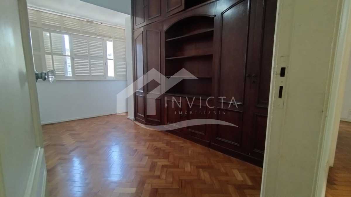 afd4074b-d9c5-4a43-a274-8a0667 - 17