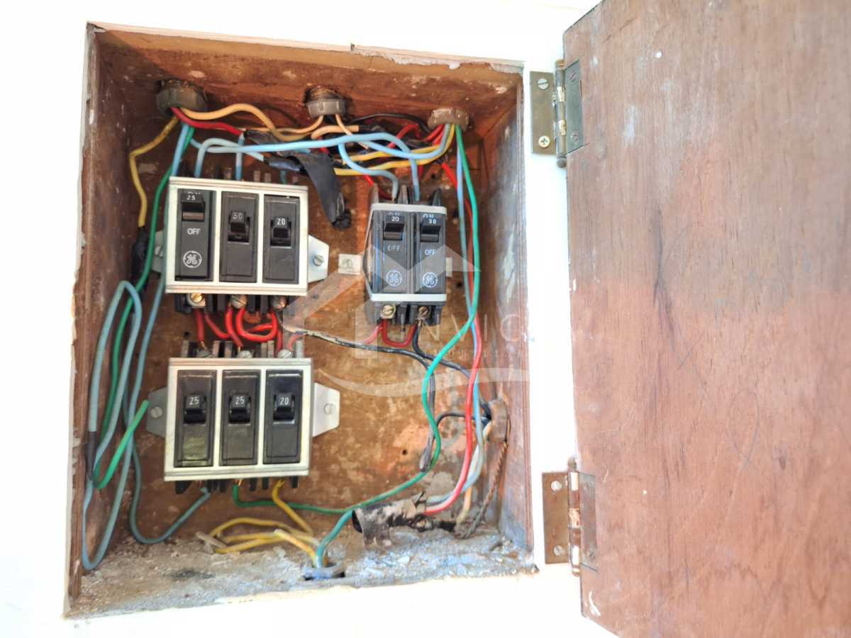 Imperdível - EXCELENTE APARTAMENTO DE 3 QUARTOS, COM VAGA NA ESCRITURA E PROXIMO AO METRO DE SIQUEIRA CAMPOS. - FLAP30014