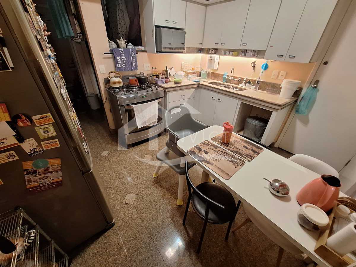 Conheça 1739568026915 do imóvel - Maravilhoso 3 quartos com suíte em rua nobre de Copacabana - FCAP31539 - 4 1739568026915 - 4
