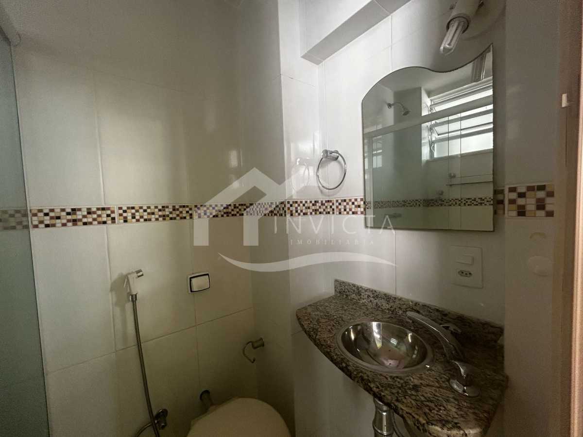 Conheça banheiro suite 3 do imóvel - Excelente Apartamento com 3 quartos e vaga na escritura no posto 4 - FCAP31548 - 11 banheiro suite 3 - 11