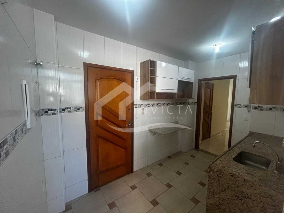 Conheça cozinha 5 do imóvel - Excelente Apartamento com 3 quartos e vaga na escritura no posto 4 - FCAP31548 - 13 cozinha 5 - 13