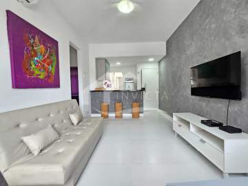 Imperdível - Maravilhoso dois quartos reformado na coração de Copacabana!!! - FLAP20039